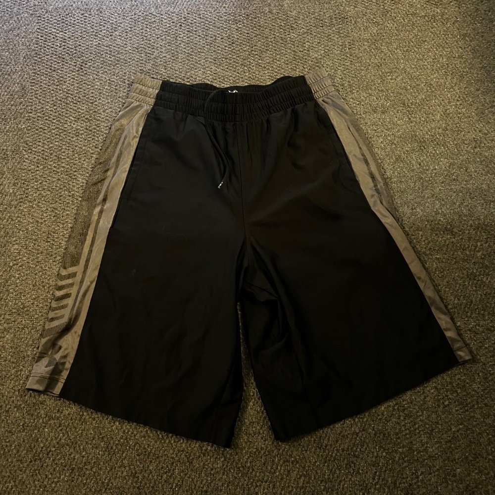Under Armour Mens Navy and Gray Shorts